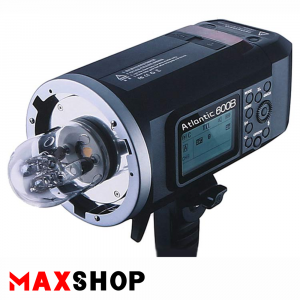 D and E Atlantic 600B Portable Flash
